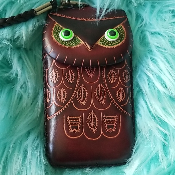 SOLD Leather Tooled Owl Case with Lanyard - Picture 2 of 7